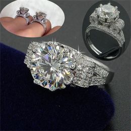 Reine Crown 4ct Lab Lab Diamond Ring 925 Sterling Engagement Engagement Bands de mariage pour femmes Bijoux de fête nuptiale Cadeau