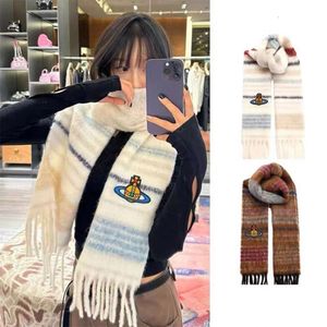 Queen Dowager 23 Nouveau automne / hiver Maillard Scarpe en laine Tri Color Vivienne Contrast Stripes pour chaleur