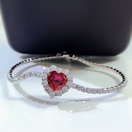 Queen Heart Ruby Diamond Bangle Bracelet 100% Real 925 Sterling silver Pulseras de boda para mujeres Joyería nupcial del partido de la promesa