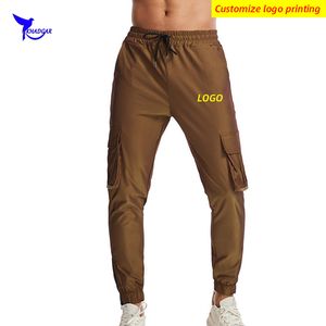 Snel droog ademende hardloopbroek mannen gym fitness sportbroeken joggers joggers zweetbroek multi -zakken werken overalls op maat 220608