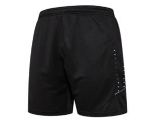 Men de sèche rapide 039s Sports Shorts de basket-ball Men de taille élastique Running Shorts avec poche zipper Stripe Jogging 6262390