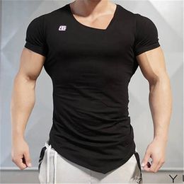 Camisa deportiva de secado rápido Hombres Slim Fit Compresión Top Manga corta Oneck Running Camisetas Gimnasio Entrenamiento Ropa deportiva 240301