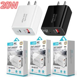 Chargeur USB-C rapide de type C QC3.0 20W PD USB-C Adaptateur de chargeur mural de voyage EU US UK pour Iphone 11 12 13 14 Samsung F1 avec boîte de vente au détail