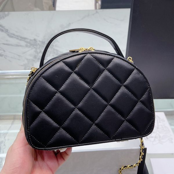 Embrayage Hobo matelassé avec coque en chaîne Sac à bandoulière France Brand de luxe C Cuir en peau d'agneau mini designer femmes sacs à main