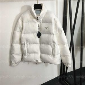 Vestes matelassées Femmes Manteau d'hiver Solide Chaud Top Lettre Stripe Jacquard Triangle Décoratif Col Debout À Manches Longues Coton Manteaux Designer Veste Femmes Vêtements