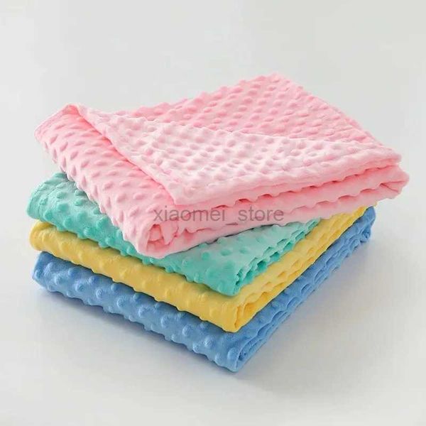 Couettes bébé sucette Minky Dot couverture avec peluche douce peau amicale tissu polaire pépinière infantile nouveau-né Swaddle enveloppe de couchage 240321