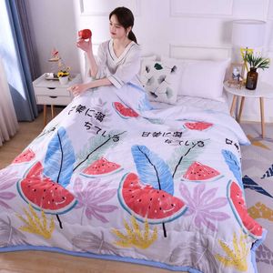 Ensembles de courtepointes 200 X 150CM Housse de couette d'été climatisation cool enfant étudiant dessin animé unique lavable en machine en gros FG208HKD230627