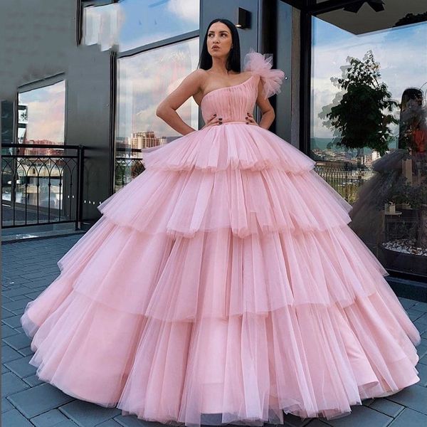 Robes De Quinceanera Élégant Sexy Une Épaule Fleur Volants En Cascade Robe De Bal Rose Avec Plus La Taille Sweet 16 Débutante Fête D'anniversaire Vestidos De 15 Anos 32