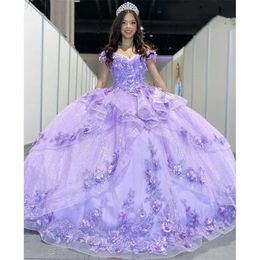 Quinceanera en dentelle 3D robes lilas paillettes fleurs paillettes appliques appliques roues volties princesse sweet 15 robe bal de fête de bal robe de bal pour jeunes filles