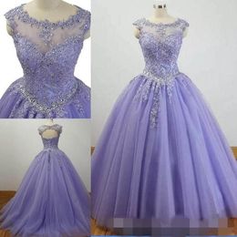 Quinceanera Lila Jurken Kralen Kristal Kant Applique Ronde Hals Tule Zoete Prinses Optocht Gala Baljurk Op maat gemaakt