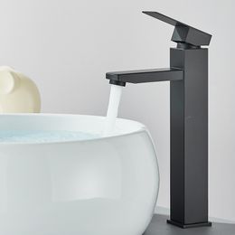 Robinet de bassin carré noir Quyanre Black Black Boîtier Boîtique de salle de bain Mixage de lavabo à la salle