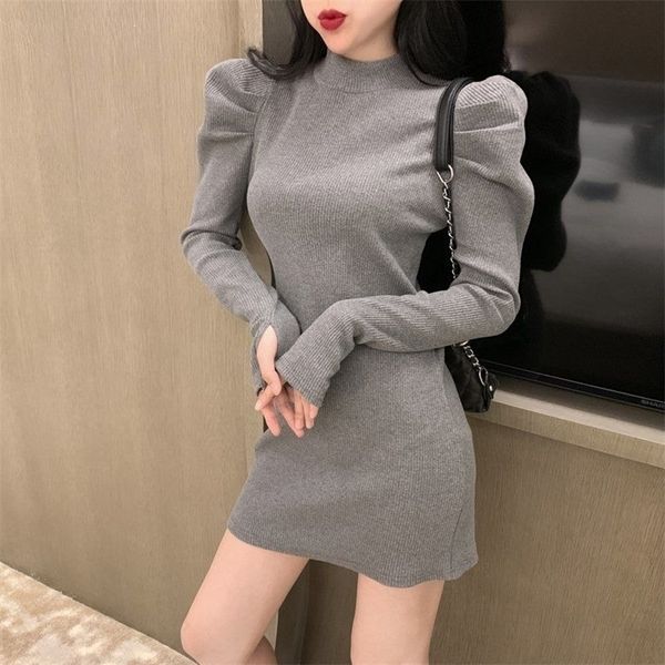 QWEEK otoño vestido de una pieza de punto mujeres coreanas invierno cálido Puff manga larga Sexy Mini vestido ajustado negro vestidos Kpop 220317