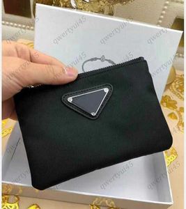 QWERTYUI45 Luxe designer Key Chain Nylon Canvas Pouch Men Women Mini Wallets Keychains Black Zip Pocket Purse Turn Lover Keychains Card Houders Keyring 031023H