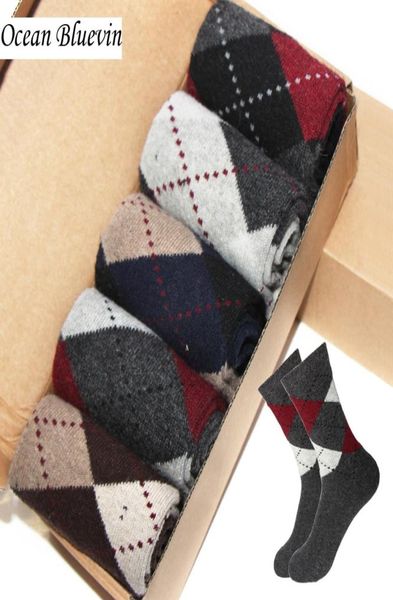 Lapin de laine de laine tricotée hommes chaussettes d'automne hiver chaude épaisseur épaisse entreprise décontractée ligne rhombus motif de chaussette douce meias7383363