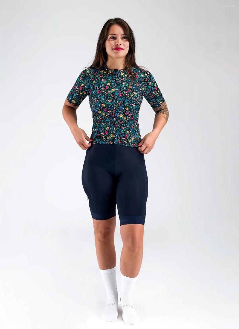 سترات السباق 2023 Black Sheep Cycling Jersey Short Super Light Women's Performance Gear Pro Fit