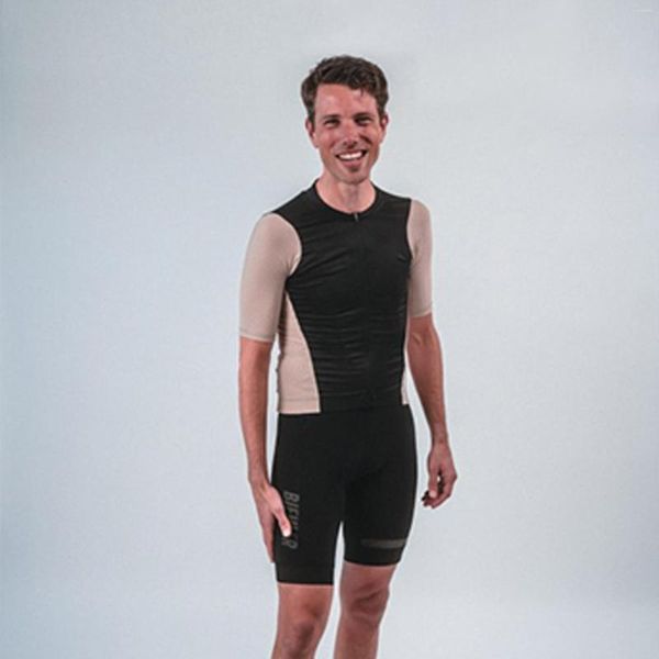 Vestes de course Biehler Summer Men's Cycling Jersey Couchée courte confortable Route sec rapide Tops de tissu lisse