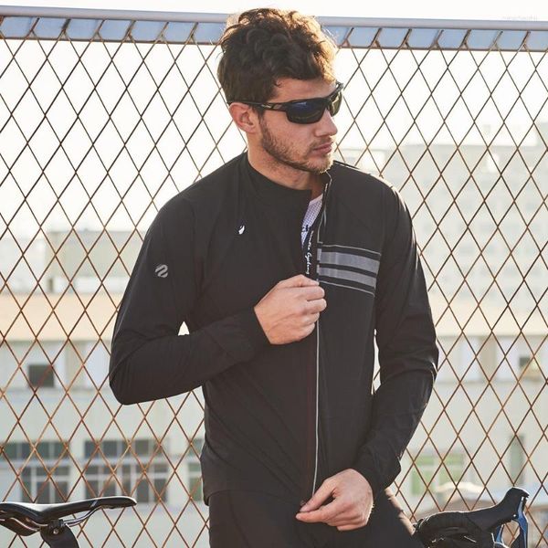 Jackets de carreras Santic Men en bicicleta para la ropa de la piel del deporte Road Bike Light Imploudprable Comfort Breathable Spring y Autumn Asian M9C07028 S-2xl