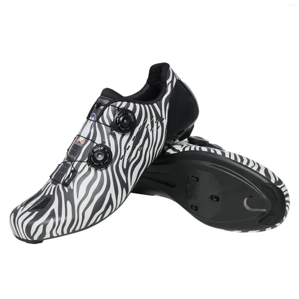 Conjuntos de carreras Ciclismo personalizado Zapatos de carretera Suela de carbono con Bulker Small Moq Ropa de Ciclismo Santic Quanzhou Sports