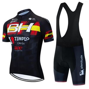 Conjuntos de carreras Conjunto de camiseta de ciclismo de manga corta para hombres Anti-UV Bike BH Pro Team Summer Bicycle Clothing Hombre