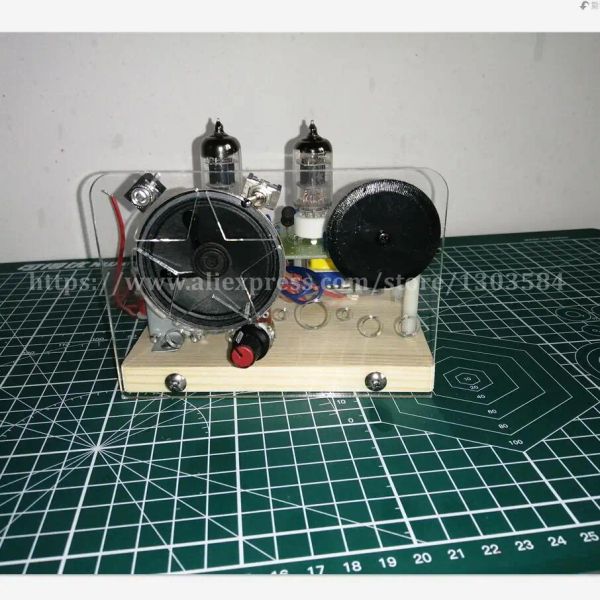 Radio 110V 220V Tubo de vacío Electrónico SUPER REGERENTO FM TUBE FM Kits de receptor de radio 6J1+6J1DIY Producto preferido de nivel de entrada