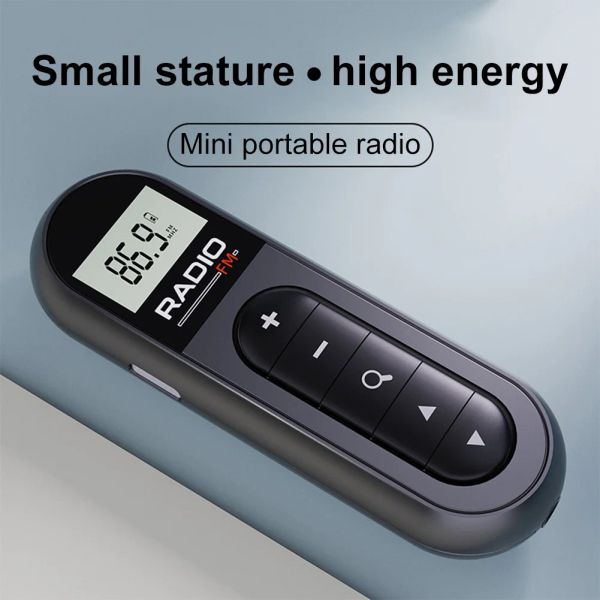 Radio Mini Pocket FM Radio Portable 76108MHz Radio Receiver Clip Small Radio avec rétroécran LCD Affichage des écouteurs câblés 3,5 mm Jack