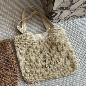 Raffia Strawtas Designer Handtas Grote capaciteit Tas Tas Zomer Strandtas Schoudertas Weoordwerk Travelzak geweven boodschappentas metalen brief Groentemand