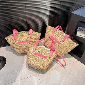 Sac de raphias sac à main d'été sacs fourre-tout sac de plage design femmes voyage épaule tissé sacs seau shopping sacs à main de mer de vacances 240402