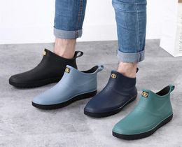 regenlaarzen van korte laarzen keuken antislip rubberen schoenen zachte schoenen met zolen van werkkleding verzekering mode unisex waterdichte schoen5611301