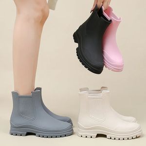 Rain Boots Bottes de pluie femmes jardin galoches imperméable en caoutchouc Chelsea botte femme antidérapant chaussures de pluie pêche eau chaussures Botas Lluvia Mujer 231122