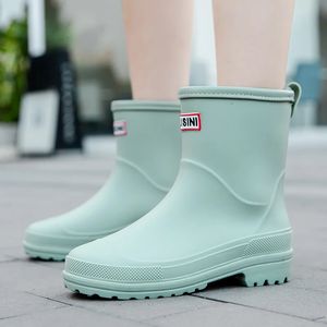 Bottes de pluie bottes d'eau femme pluie imperméable cheville bottes en caoutchouc femme confort travail jardin galoches chaussures de pluie Sapato Chuva 231122