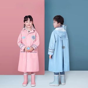 Vêtements de pluie imperméable pour enfants dessin animé Polyester garçons et filles étudiant maternelle conjoint bébé Poncho 231114