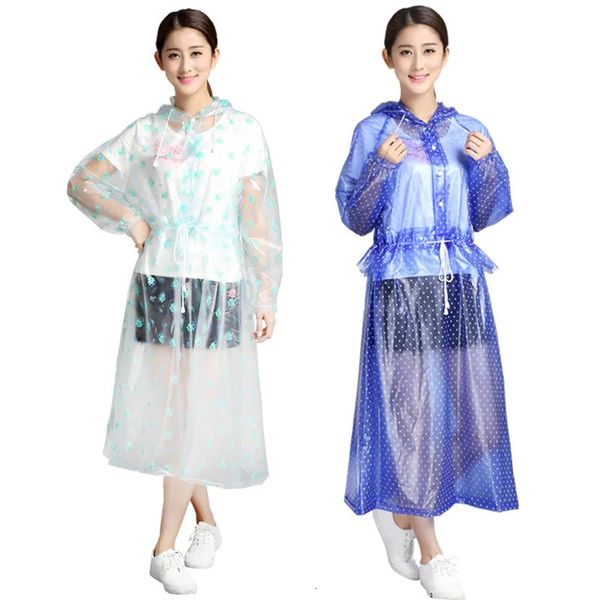 Vêtements de pluie Robe à manches pour dames Transparent Adulte Léger À Capuchon Imperméable Voyage Randonnée Pédale Véhicule Électrique Équipement Étanche 231025