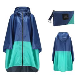 Vêtements de pluie imperméable à l'eau exportation légère couple mode hommes et femmes utilisation combinée poncho imperméable couverture homme femme manteau femme équipement maison 231025