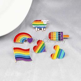 Regenboog broche liefde hart vlaggen revers pin Gay Pride mannen en vrouwen denim accessoires sieraden regenboog schapen emaille badges geschenken