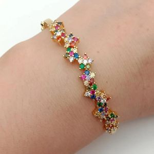 Bracelet manchette en forme de fleur cz arc-en-ciel, bracelet en zircone cubique, cadeau d'amoureux, bijoux à la mode, 231229