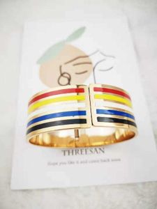 Arc-en-ciel marques classiques européennes et américaines bracelets femme de luxe en acier Q0717