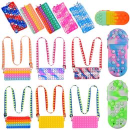Rainbow Fidget Toys Packet Pops Bubbles Bolso de mano Estuche de lápices de silicona Juguete de descompresión Autismo necesita Squishy Regalo antiestrés