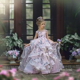 Robes de fille de fleur arc-en-ciel Jewel Neck Lace Appliqued Beaded Tiered Skirts Girls Dress For Wedding Birthday First Holy Communion G190E