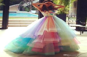 Rainbow Prom -jurken Ball Jurk 2020 Sweetheart Tiered Tule kleurrijke prom zoete 16 feestjurk met bloemen quinceanera jurk even7886287