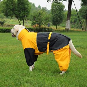 Ranquers de grosses manteaux de chien Windbreaker Raincoat Golden Retriever Rain Veste Poncho Imperproofroproofrable Breathable Four Legs Dog Clothing S6xl