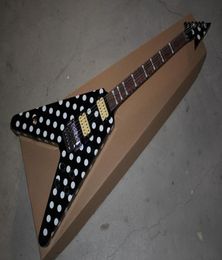 Randy Rhoads Signature Polka Dot Black Flying V Elektrische Gitaar Floyd Rose Tremolo Bridge5486001