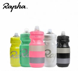 Rapha Ciclismo Sport Ciclismo en ciclismo Bottle 610710 ml Botella gigante de agua corriente 6 Color taza de agua Botella de bicicleta de agua YKYK5773831