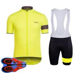 Rapha Team 2021 Ademende fietsjersey Set Mens Summer Summer Shirts Bib Shorts Kits Racing Bicycle Uniform Outdoor Sport9860459