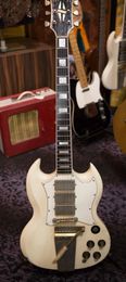 Zeldzaam 1968 Jimi Hendrix SG Polaris White Double Cutaway Electric Guitar Long -versie Maestro Vibrola Tremolo Bridge, Gold Hardware, 3 pickups