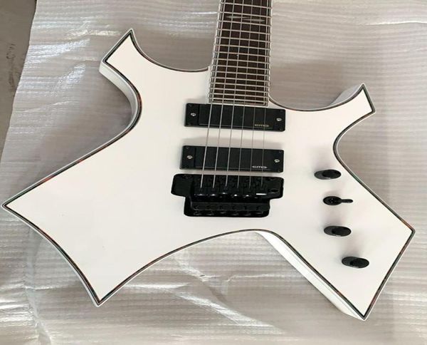 Rares 24 frettes riches Warlock Guitare électrique blanche floyd rose trémolo emg pick-up actif 9v batterie baissement de corps de corps noir h8909496