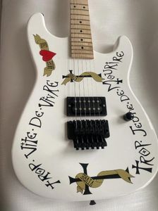 En stock Charve Warren Demartinni Frenchie San Dimas Guitarra eléctrica blanca Black Floyd Rose Tremolo Birdge H Bridge Pickup, cubierta negra disponible