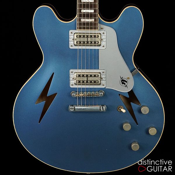 Rare RockN Roll reliques foudre vieilli Lake Placid bleu semi-creux guitare électrique éclair f-trous bloc incrustation