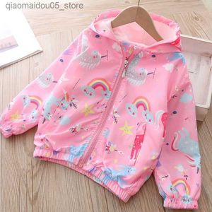 Rash Guard Shirts 2-9 jaar baby meisje jas lente casual hooded winddichte kinderjas leuke cartoon kinderjas Q240227