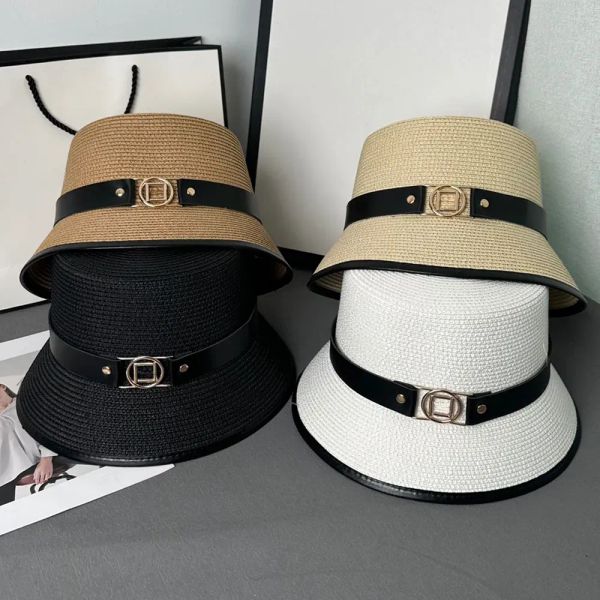 Rass Braid Bucket Hats Luxury Women Diseñador de sombrero de paja Moda Moda Moda Hombres Sumn Summer Outdoor Beach Sombreros de borde de borde ancho