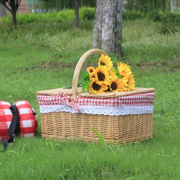 Panier de pique-nique rattan Woven Wicker Outdoor Camping Storage Hamper avec poignée Pain Fruit Food Breakfast Fleur Panier d'orginazer 240416